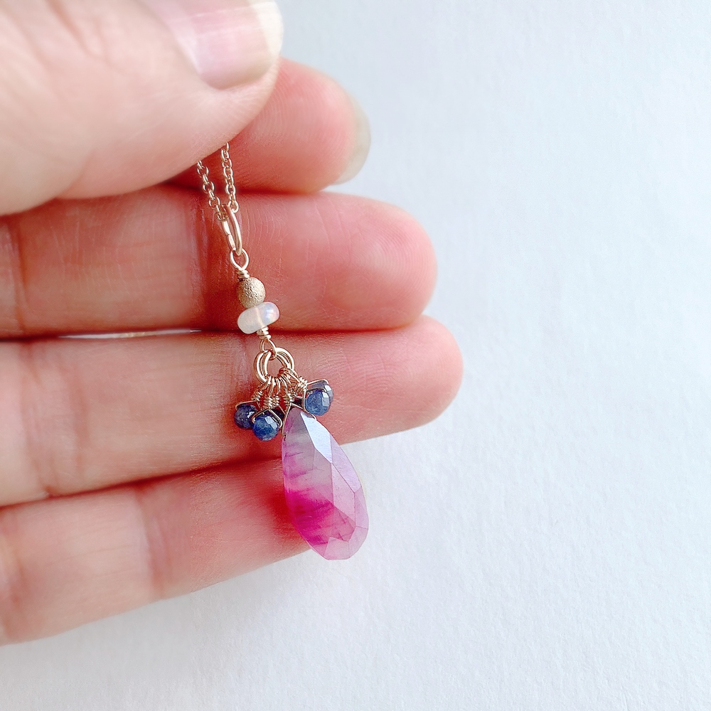 �ĉH�l�b�N���X