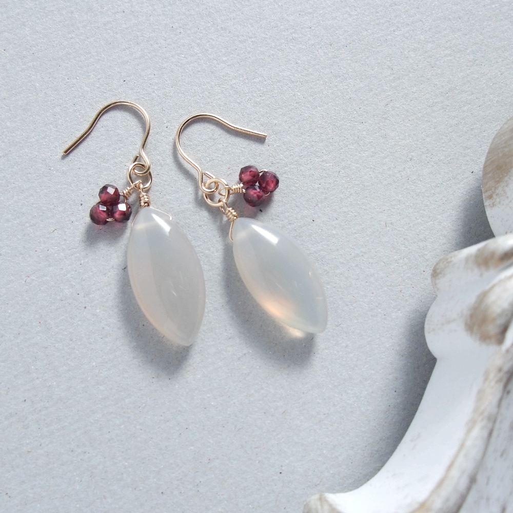 ���X�̍g���s�A�X