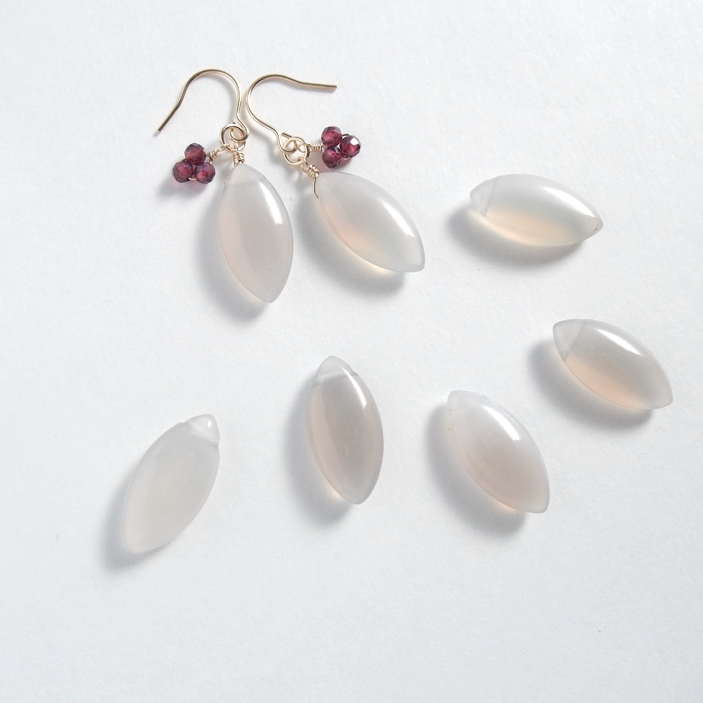 ���X�̍g���s�A�X