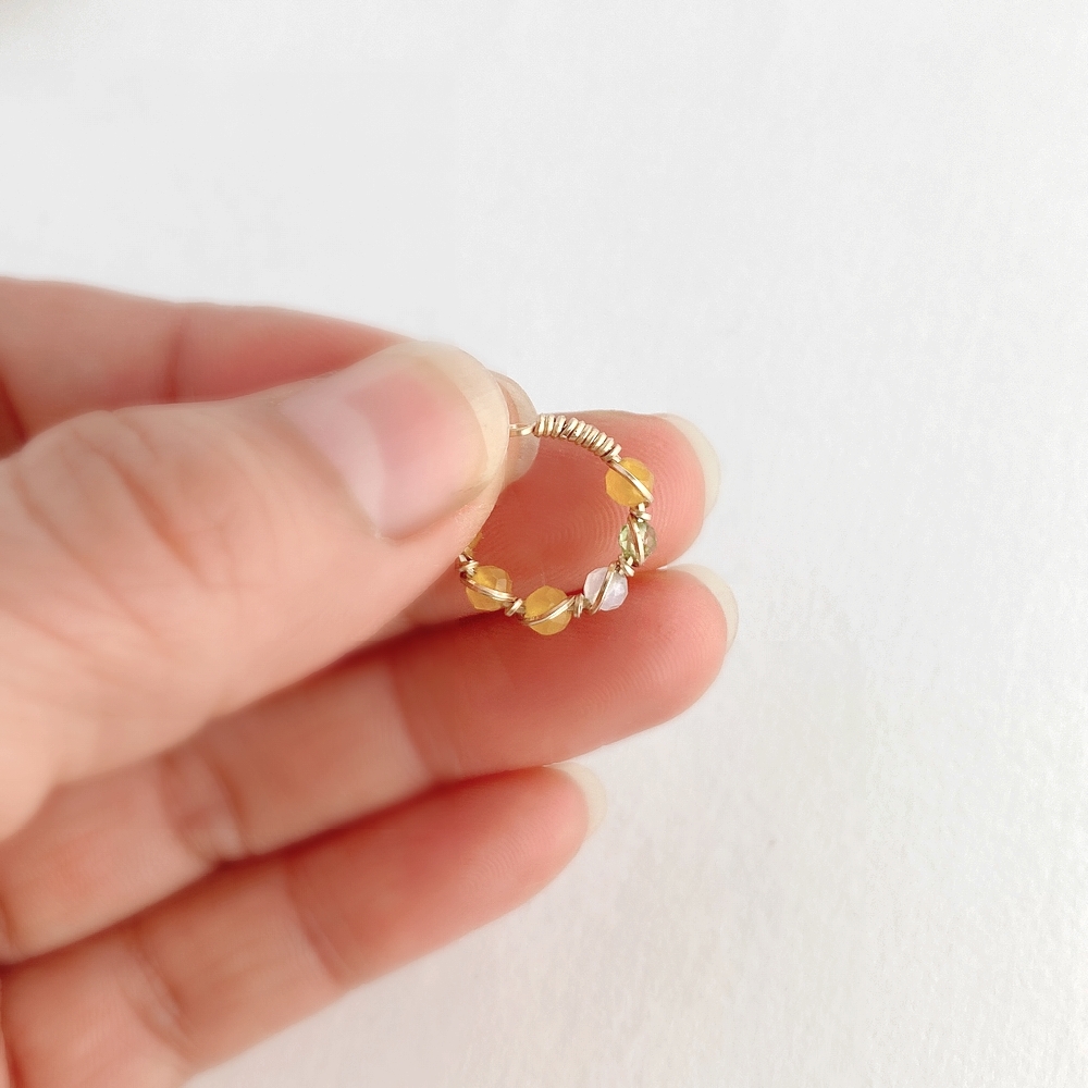 spring yellow�C���[�J�t